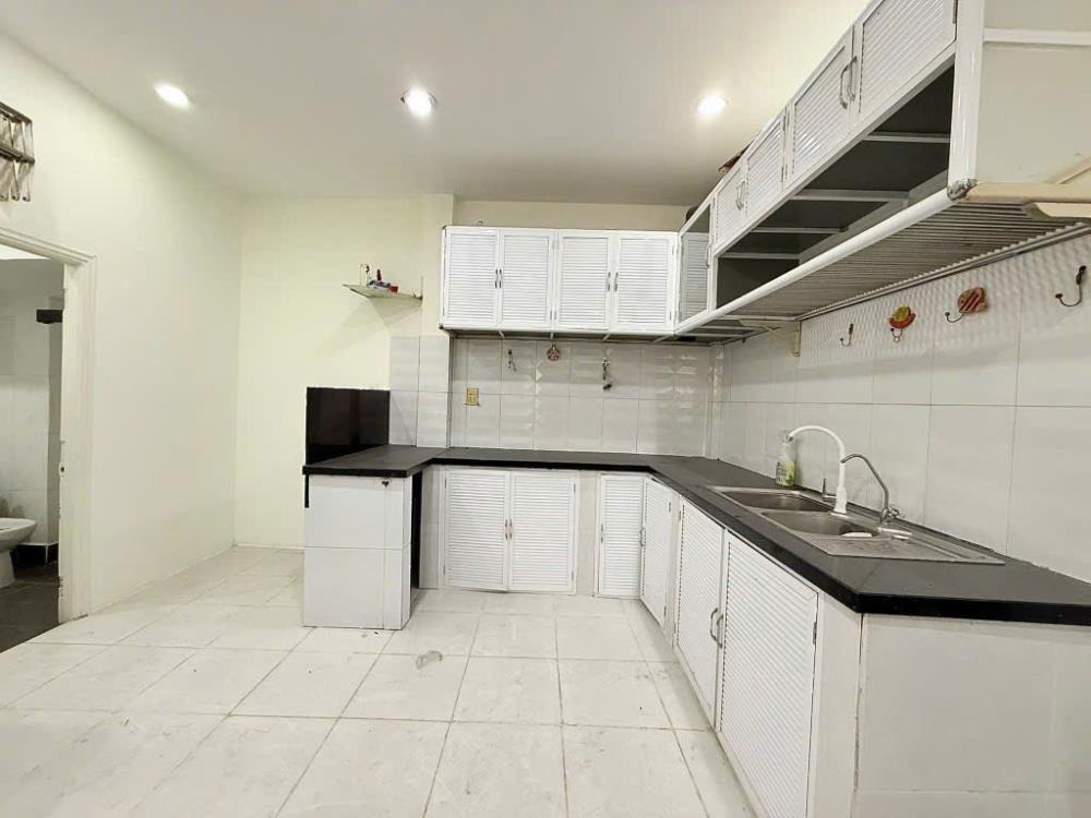 Bán Nhà 2 Tầng Gò Vấp - Quang Trung - 5.5x12m - Nở Hậu - Giá Tốt