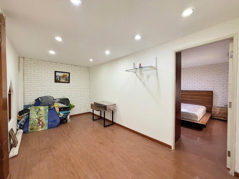 Bán Nhà 2 Tầng Gò Vấp - Quang Trung - 5.5x12m - Nở Hậu - Giá Tốt