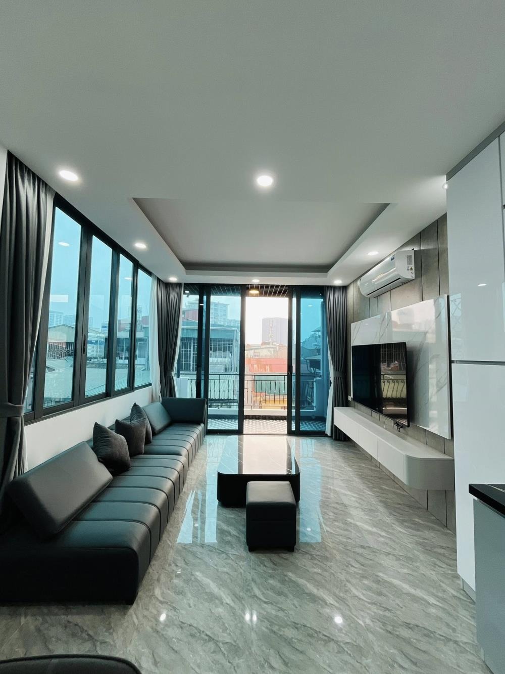 Nhà Minh Khai - Ô tô 7 Chỗ, Ngõ Thông, 6 Tầng Thang Máy, Full Nội Thất