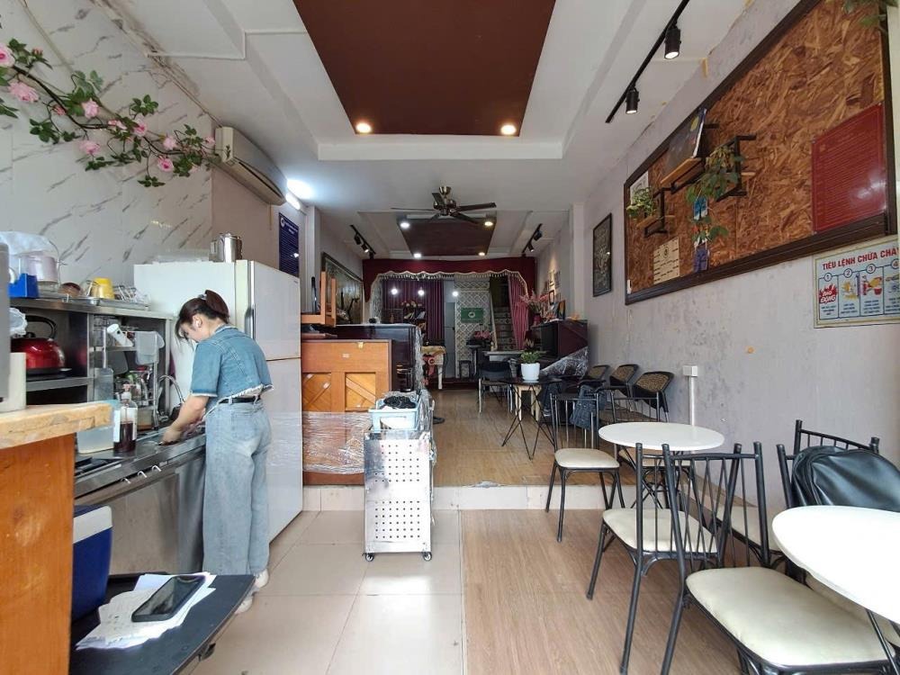 Mặt Ngõ Thông Thoáng, Ô Tô Đỗ, Kinh Doanh Vàng - Vị Trí Trung Tâm