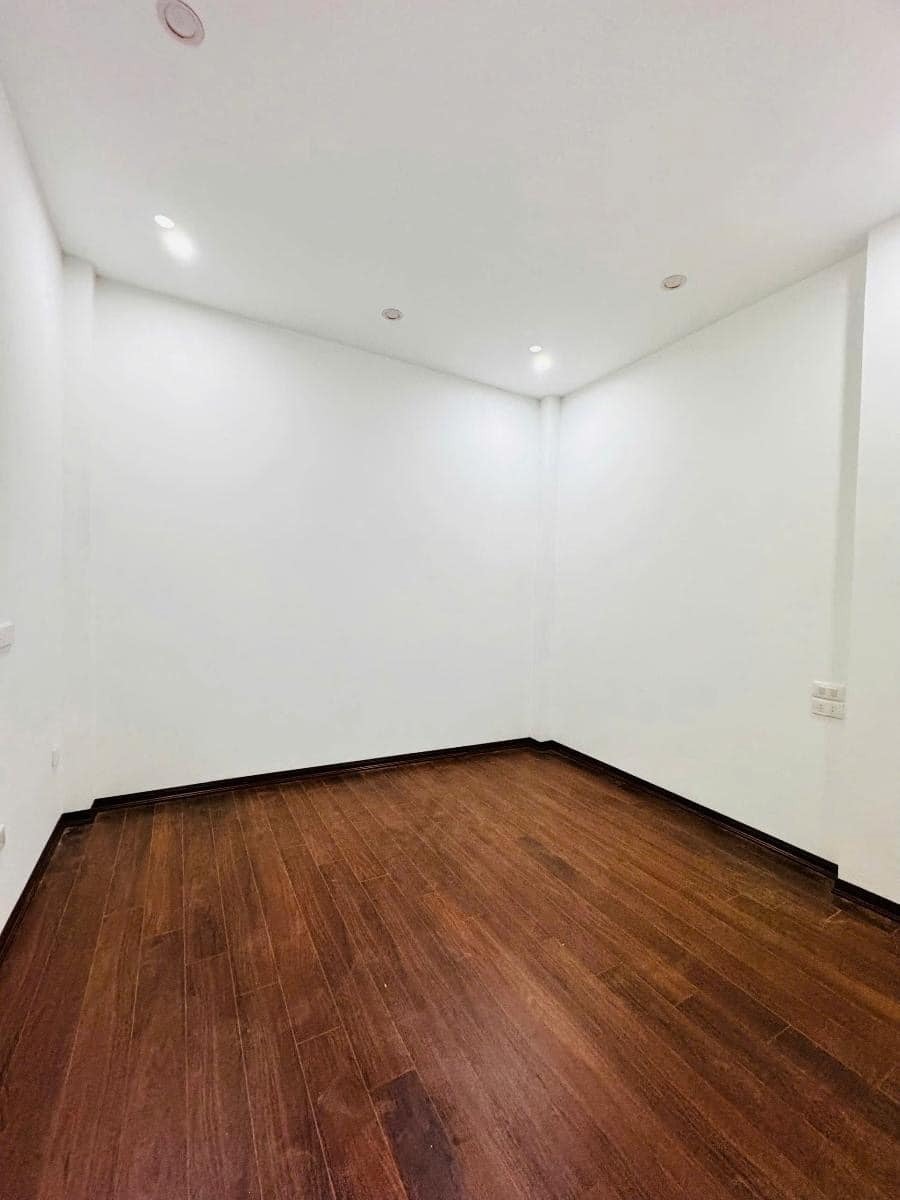 Bán nhà phố Kim Ngưu, Hai Bà Trưng: 35m2, 5 Tầng, Giá 8.3 Tỷ - Vừa Ở Vừa Kinh Doanh
