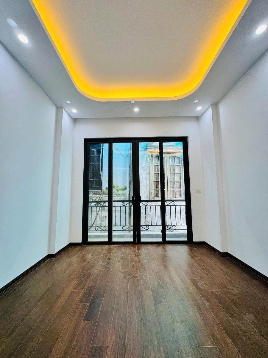 Bán nhà phố Kim Ngưu, Hai Bà Trưng: 35m2, 5 Tầng, Giá 8.3 Tỷ - Vừa Ở Vừa Kinh Doanh