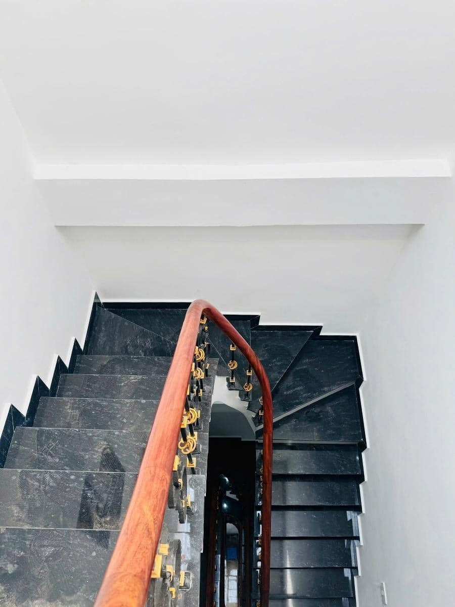 Bán nhà phố Kim Ngưu, Hai Bà Trưng: 35m2, 5 Tầng, Giá 8.3 Tỷ - Vừa Ở Vừa Kinh Doanh