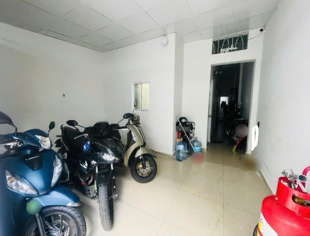 Bán nhà Tân Phú - Nguyễn Sơn - 4.2x18m, Giá 86tr/m2