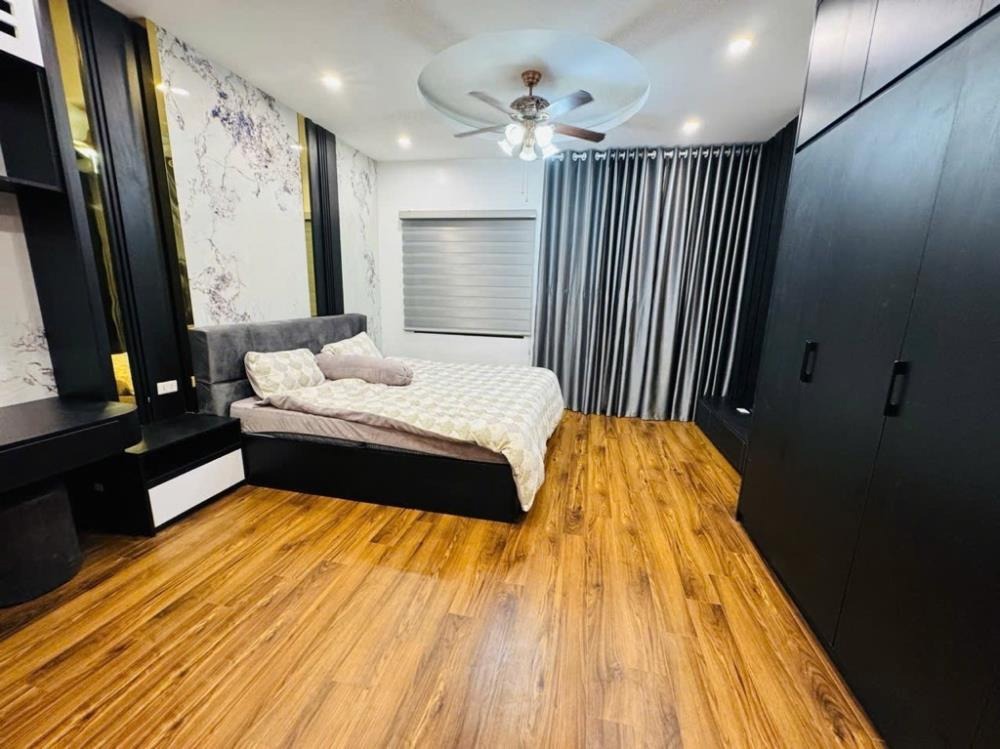 Bán nhà Lò Đúc 42m2, 5 tầng, thang máy, gần Hồ Gươm - Vị trí đẹp, tiềm năng kinh doanh