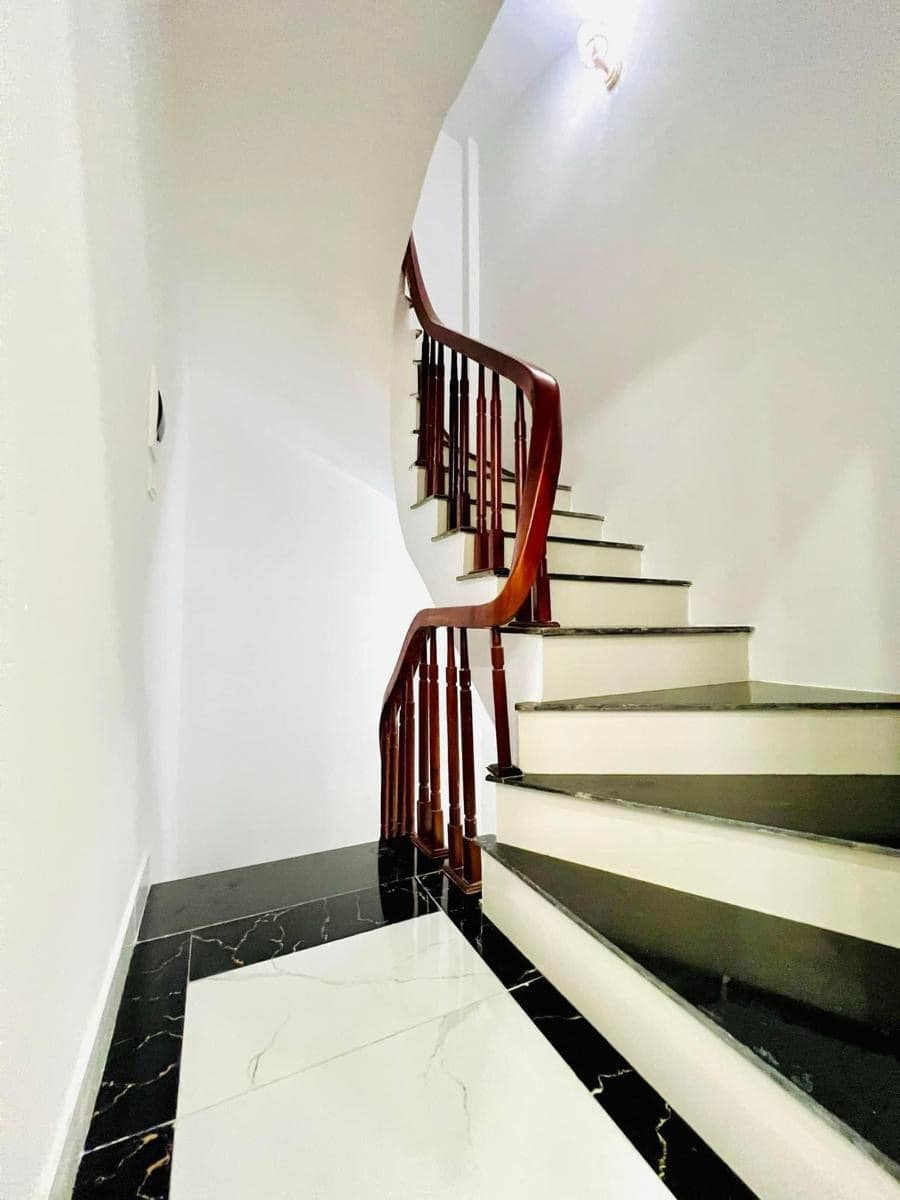 Bán nhà phố Trương Định, Hai Bà Trưng - 36m2, 5 Tầng, Giá 7.35 tỷ