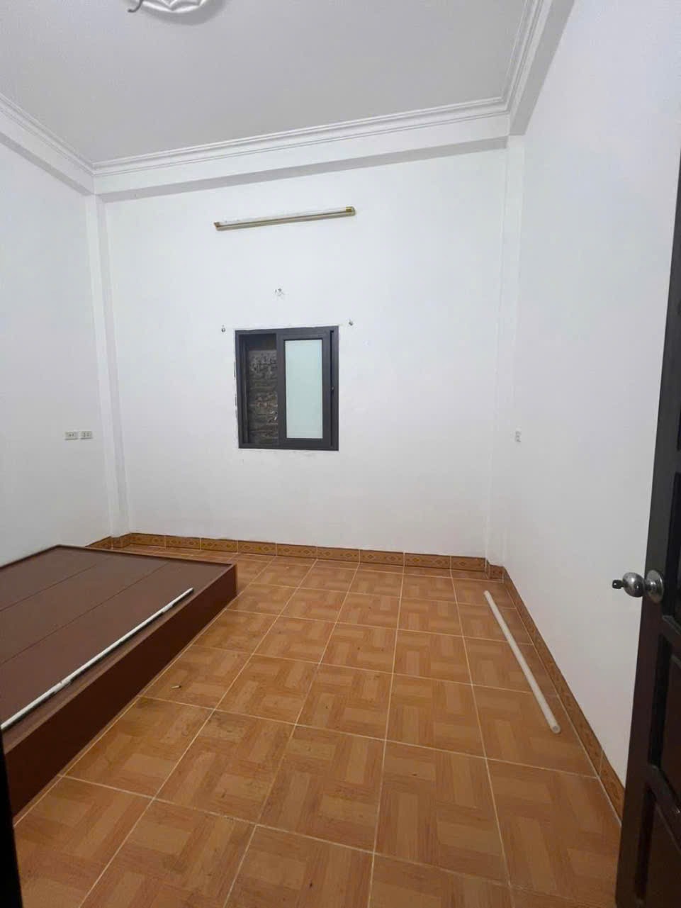 Bán nhà Vĩnh Hưng - Ô tô vào nhà - Giá 8.3 tỷ (Giảm 160tr)