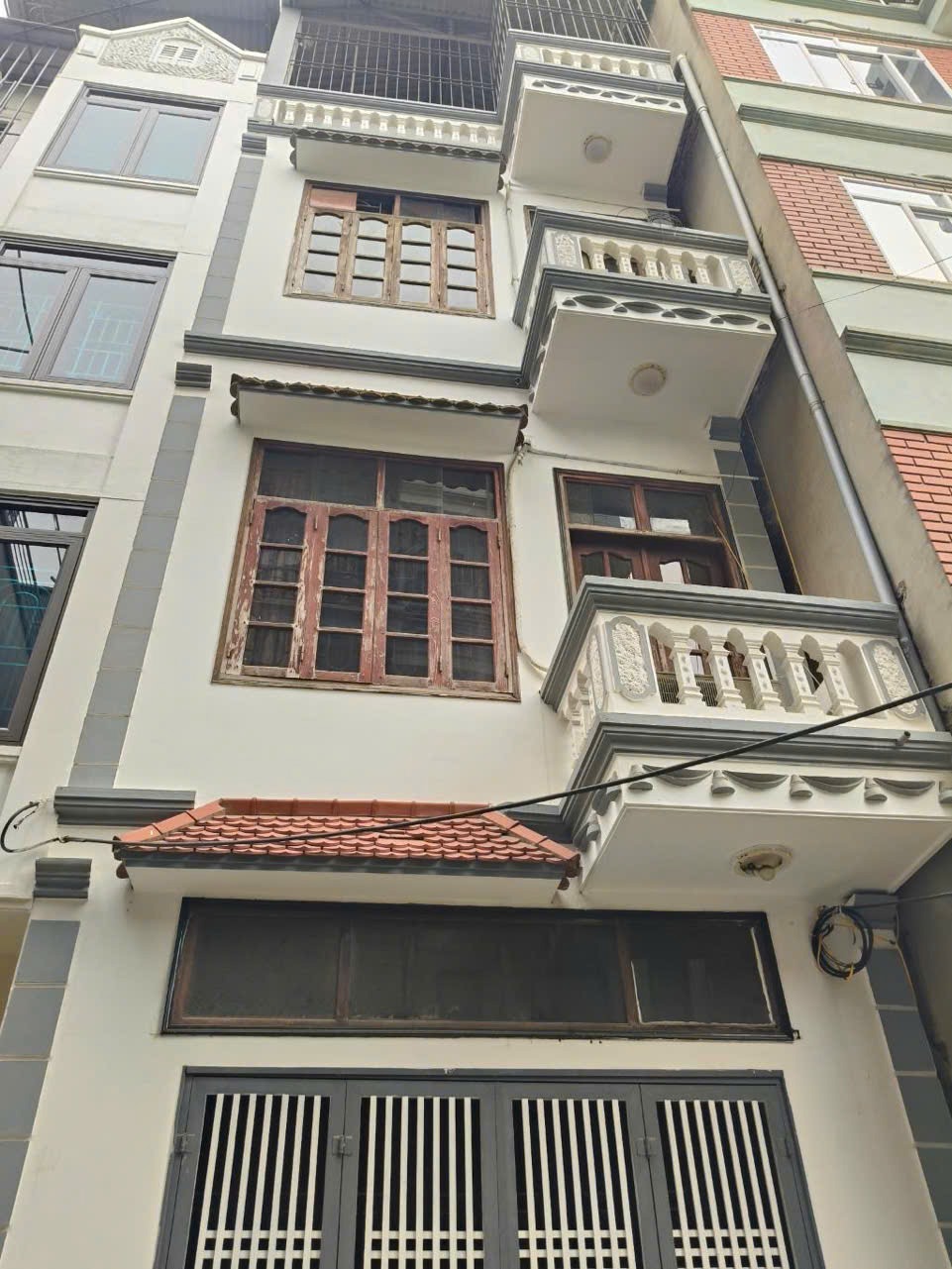 Bán nhà Vĩnh Hưng - Ô tô vào nhà - Giá 8.3 tỷ (Giảm 160tr)