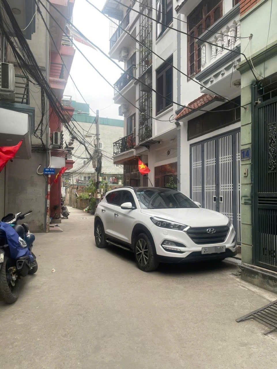 Bán nhà Vĩnh Hưng - Ô tô vào nhà - Giá 8.3 tỷ (Giảm 160tr)