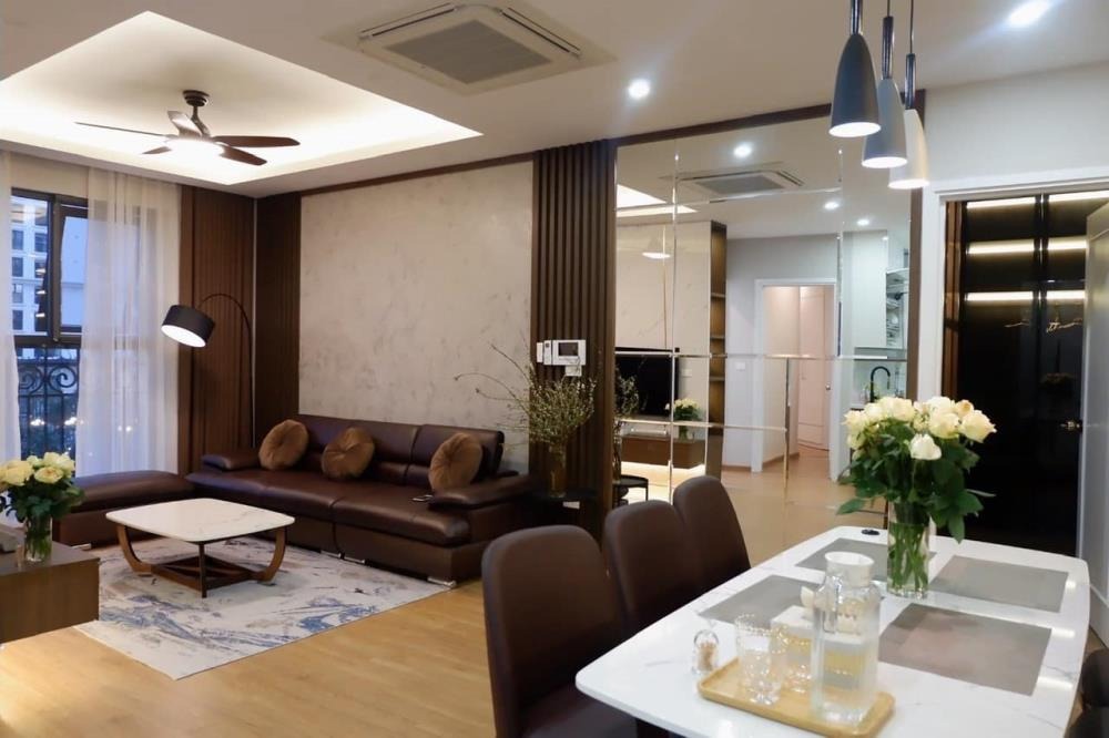 Bán Căn Hộ Sudico CT5 Mỹ Đình Sông Đà - 132m², 4PN, Giá 8.5 tỷ - 0975 118 822