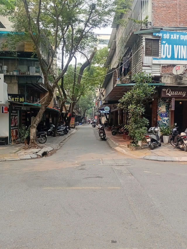 Bán nhà góc 52m2, 4 tầng, mặt tiền 4.2m, kinh doanh đắt địa Thanh Xuân
