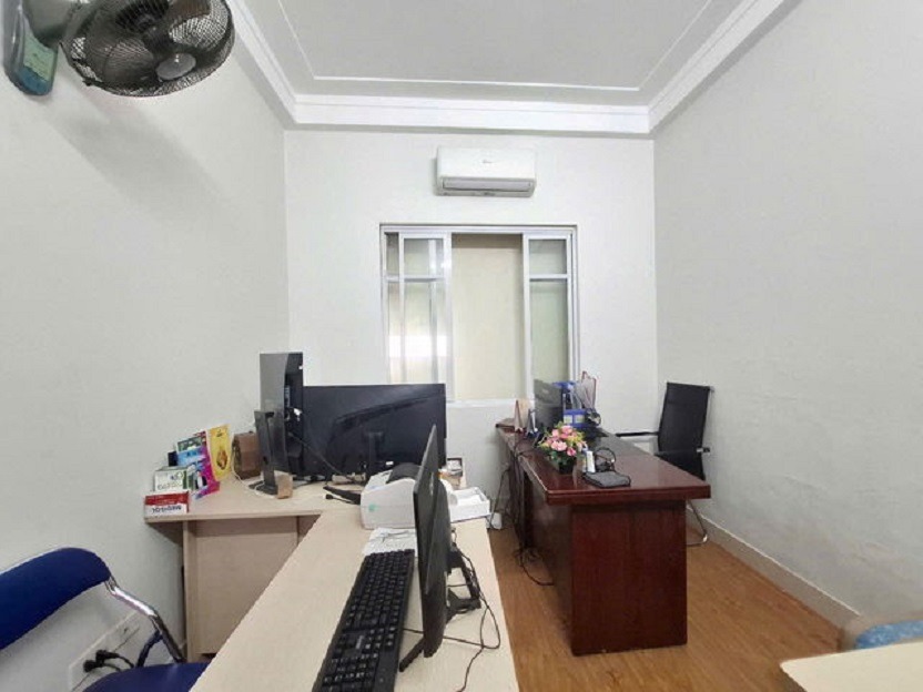 Bán nhà Hoàng Mai, 38m2, 5 Tầng, Ngõ Ô Tô, Kinh Doanh - Giá Tốt