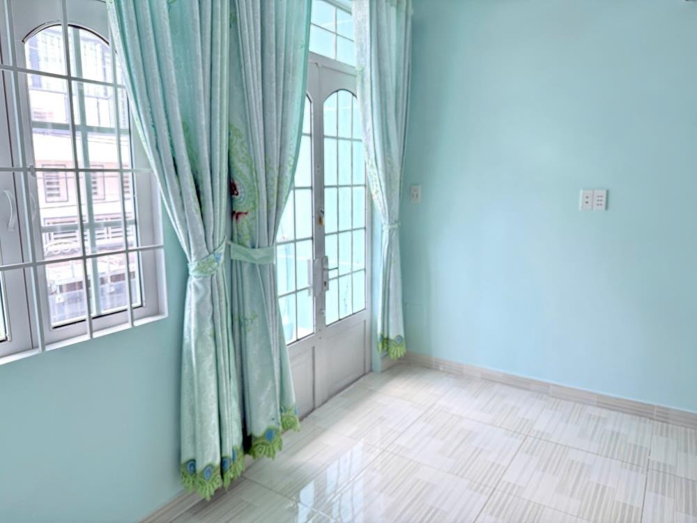 Bán nhà hẻm xe hơi Quận 8 - 4x11m, 1 Lầu, 2PN, Sổ Hồng - 4.89 Tỷ