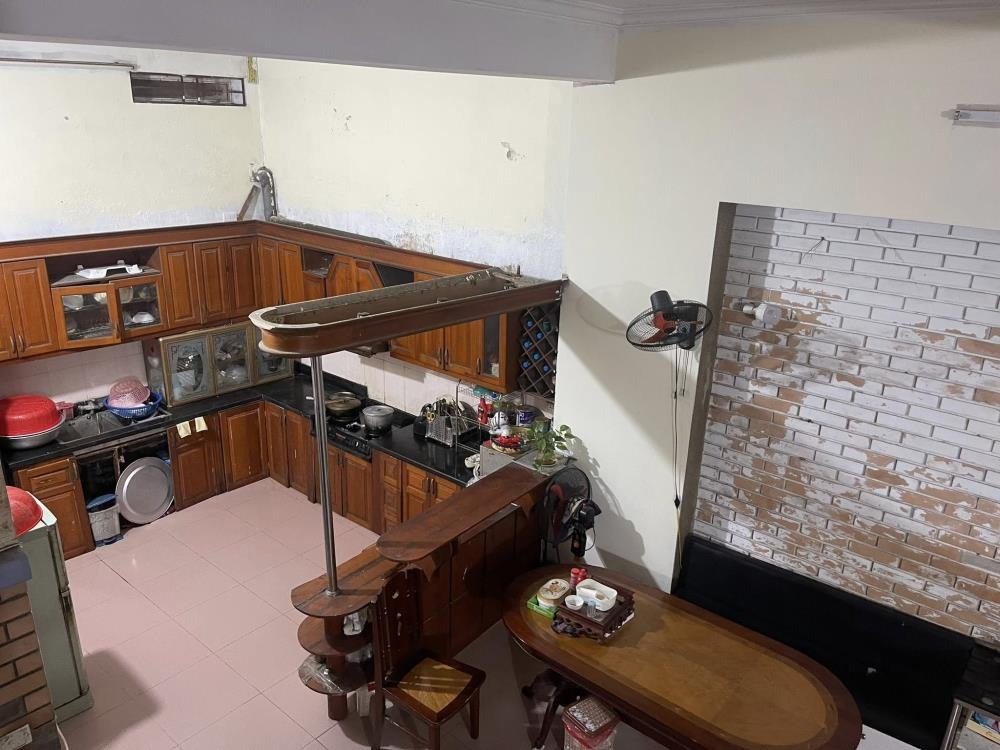 Bán nhà cống thôn Yên Viên, Gia Lâm - 92m2, MT 5.8m, 4 tầng đẹp, giá tốt
