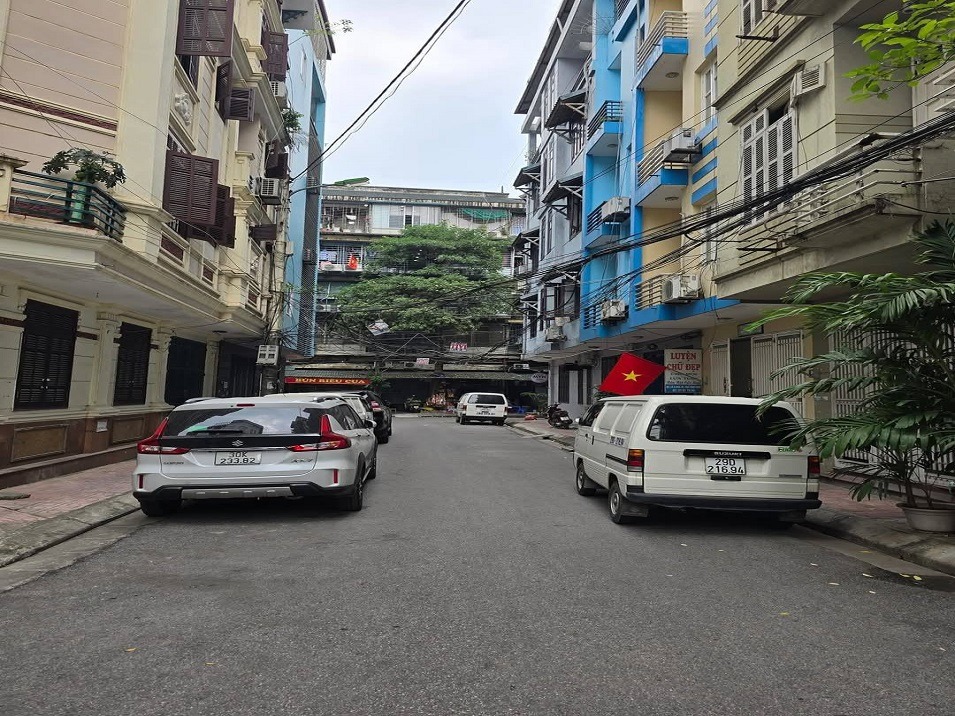 Khu Phân Lô VIP Vĩnh Phúc: Ô Tô Đỗ Cửa, Full Nội Thất, Thang Máy