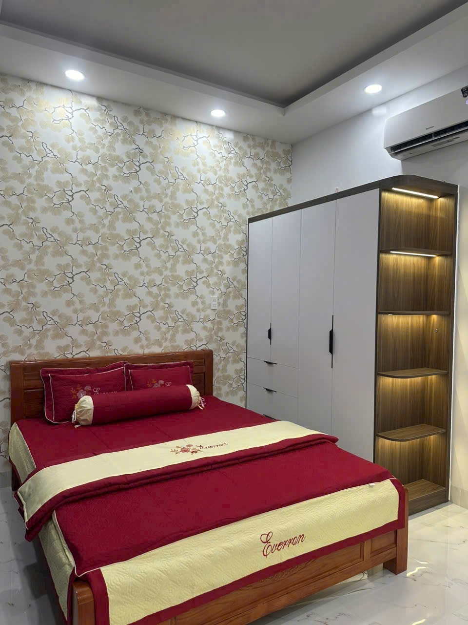 Bình Chánh: Nhà 900 triệu - Sổ Hồng Riêng - Sang Tên Ngay