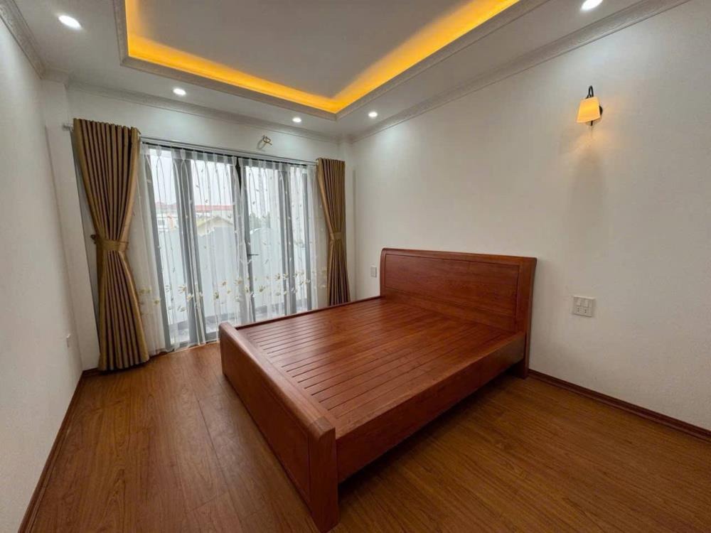 Bán nhà phố Lương Yên, Hai Bà Trưng: 53m2, 4 Tầng, Giá 11.2 tỷ - Vị Trí Đắc Lộc