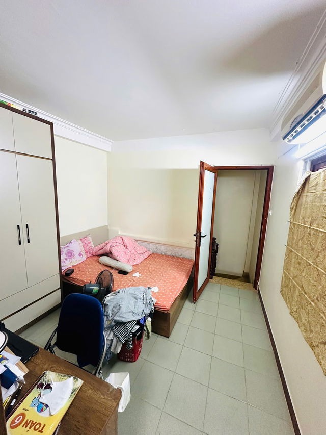 Bán nhà góc 4 tầng, 31m2, mặt tiền 3.9m, lô góc, ô tô vào nhà - Hoàng Ngân, Thanh Xuân