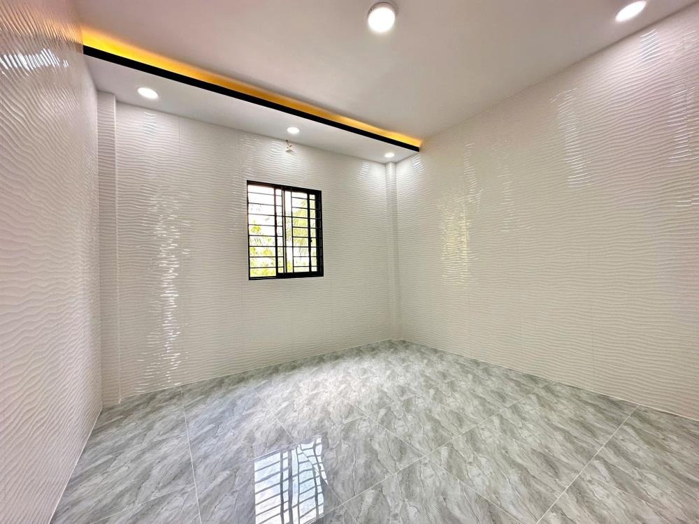 Nhà Bình Chánh 120m2, 1 Trệt 1 Lầu, Giá 2.7 Tỷ - Vị Trí Đắc Địa