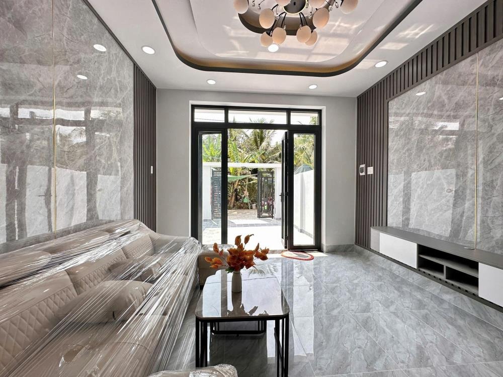 Nhà Bình Chánh 120m2, 1 Trệt 1 Lầu, Giá 2.7 Tỷ - Vị Trí Đắc Địa