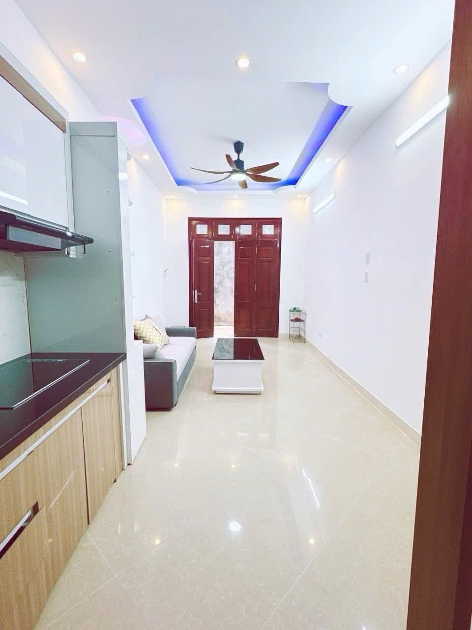 Bán nhà phân lô phố Tú Mỡ, Trung Kính - Vị trí VIP, Giá Tốt