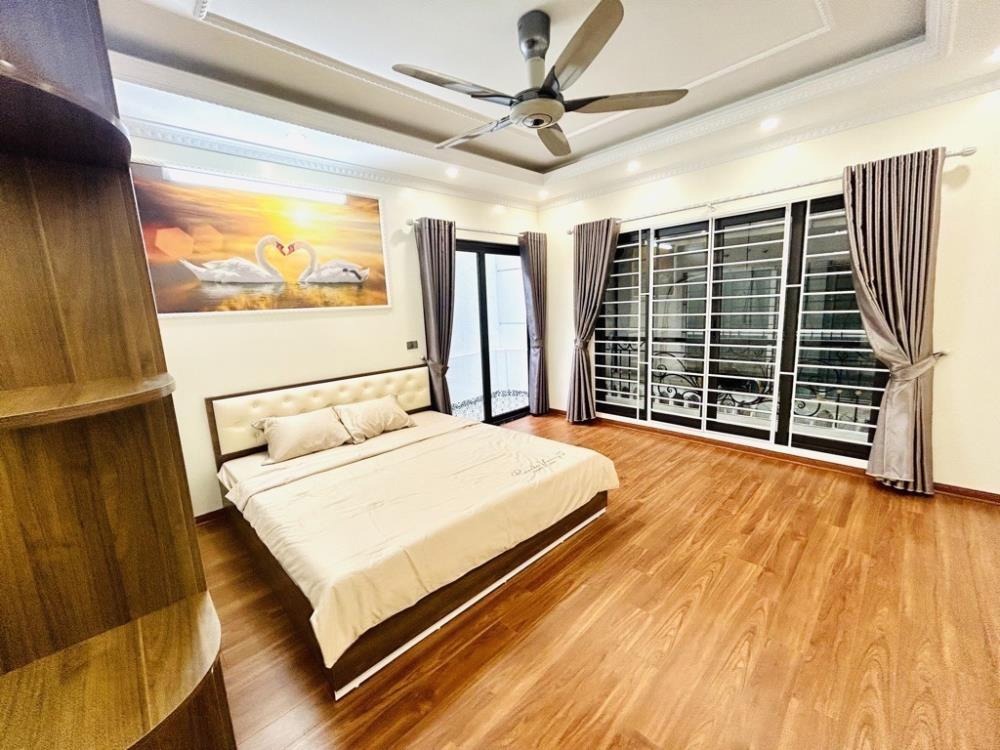 Bán Gấp Nhà Phố Minh Khai - 5 Tầng, 3 Phòng Ngủ - Full Nội Thất - Giá Tốt