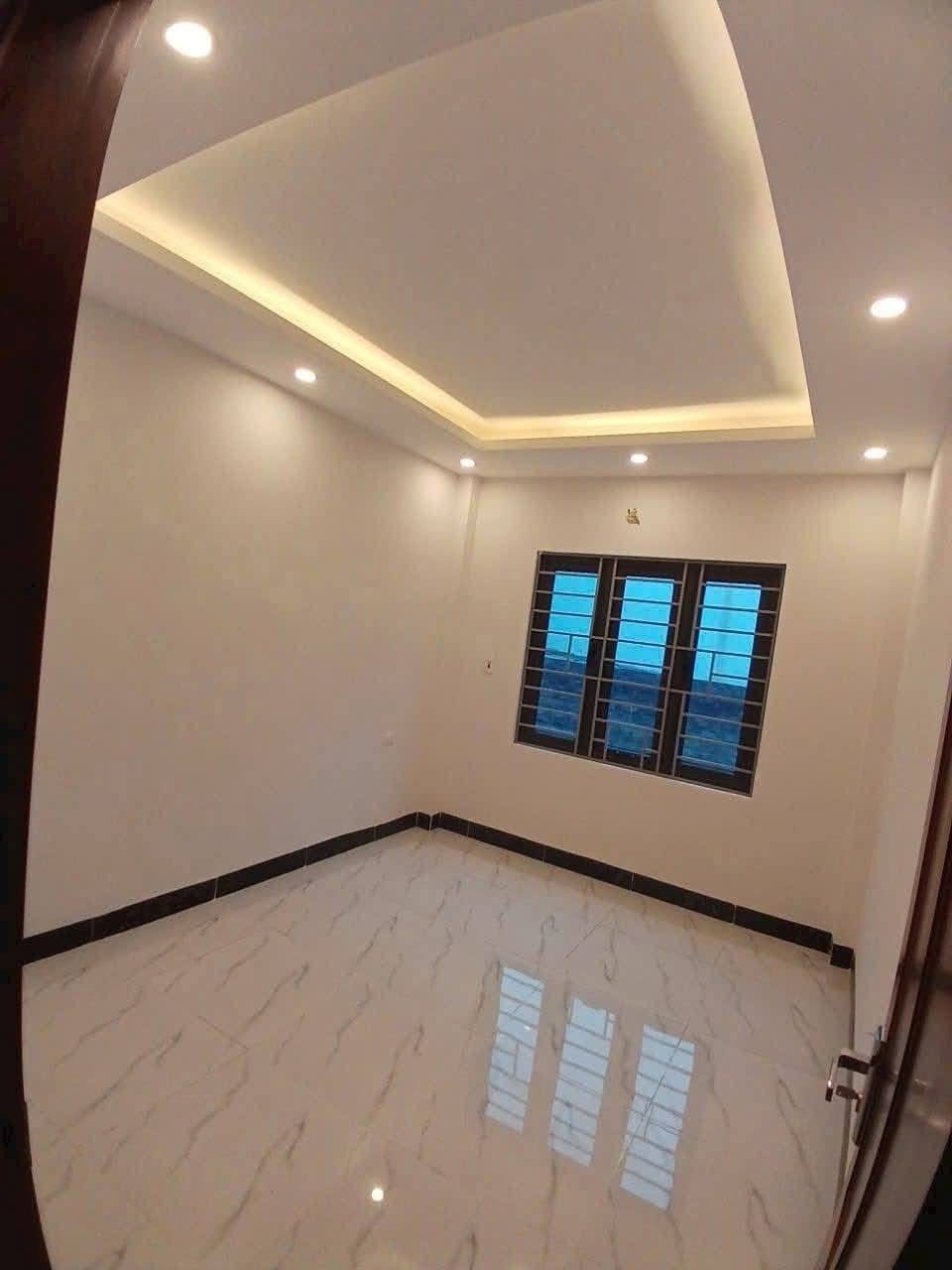 Siêu phẩm 9 tỷ - Ngô Quyền, Hà Đông: Ô tô đỗ cửa, ở ngay