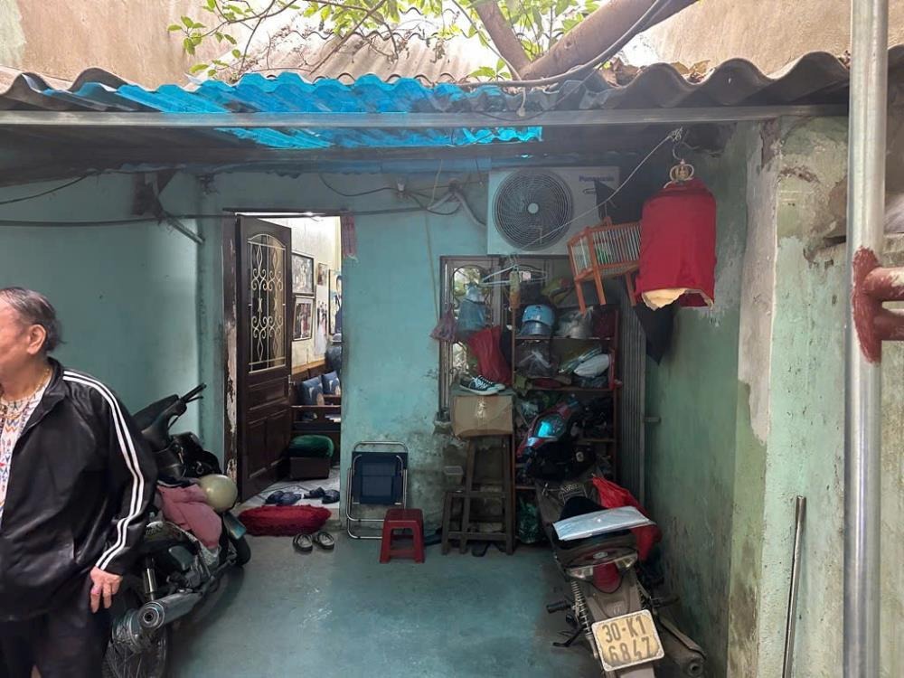 Bán nhà Định Công 52m² mặt tiền 3m - Giá 7 tỷ - Sổ Phân Lô - Vị Trí Đắc Địa