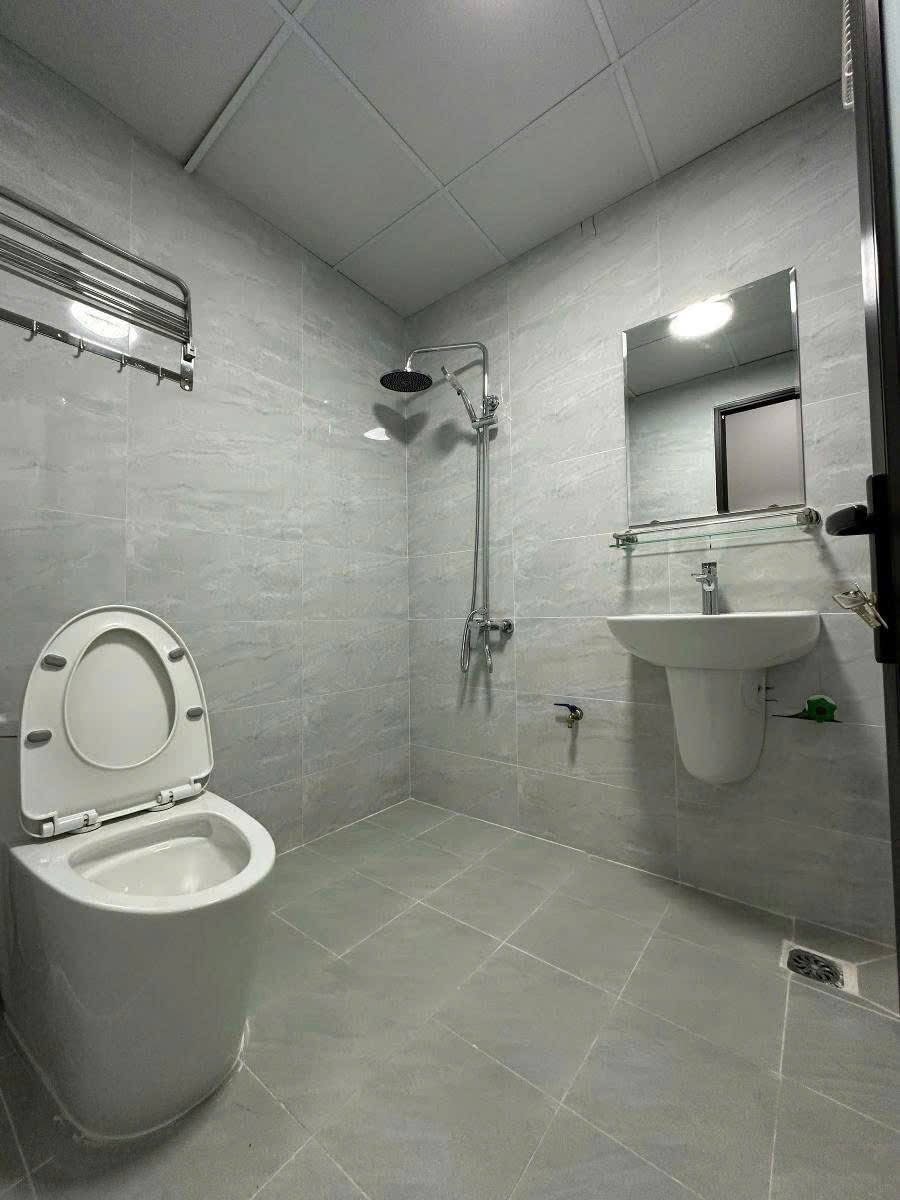 Bán nhà phố Trần Phú, Hà Đông: Vị trí đẹp, ô tô đỗ cửa, giá 11 tỷ