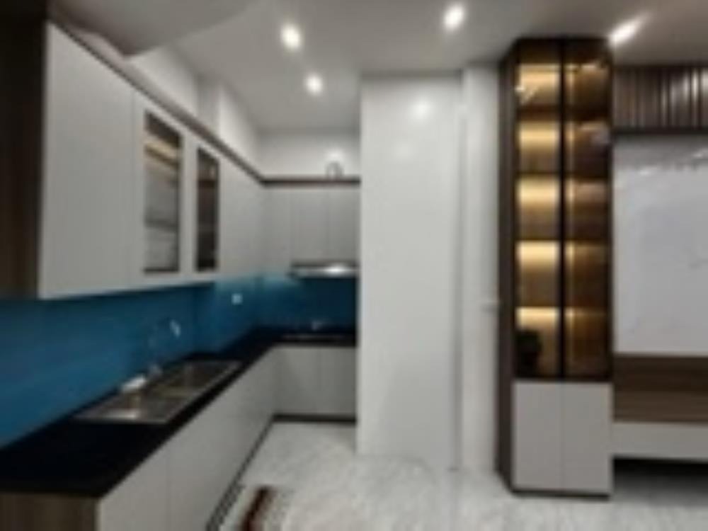 Bán nhà phố Trần Phú, Hà Đông: Ô tô đỗ cửa, Kinh doanh, Giá chỉ 11 tỷ