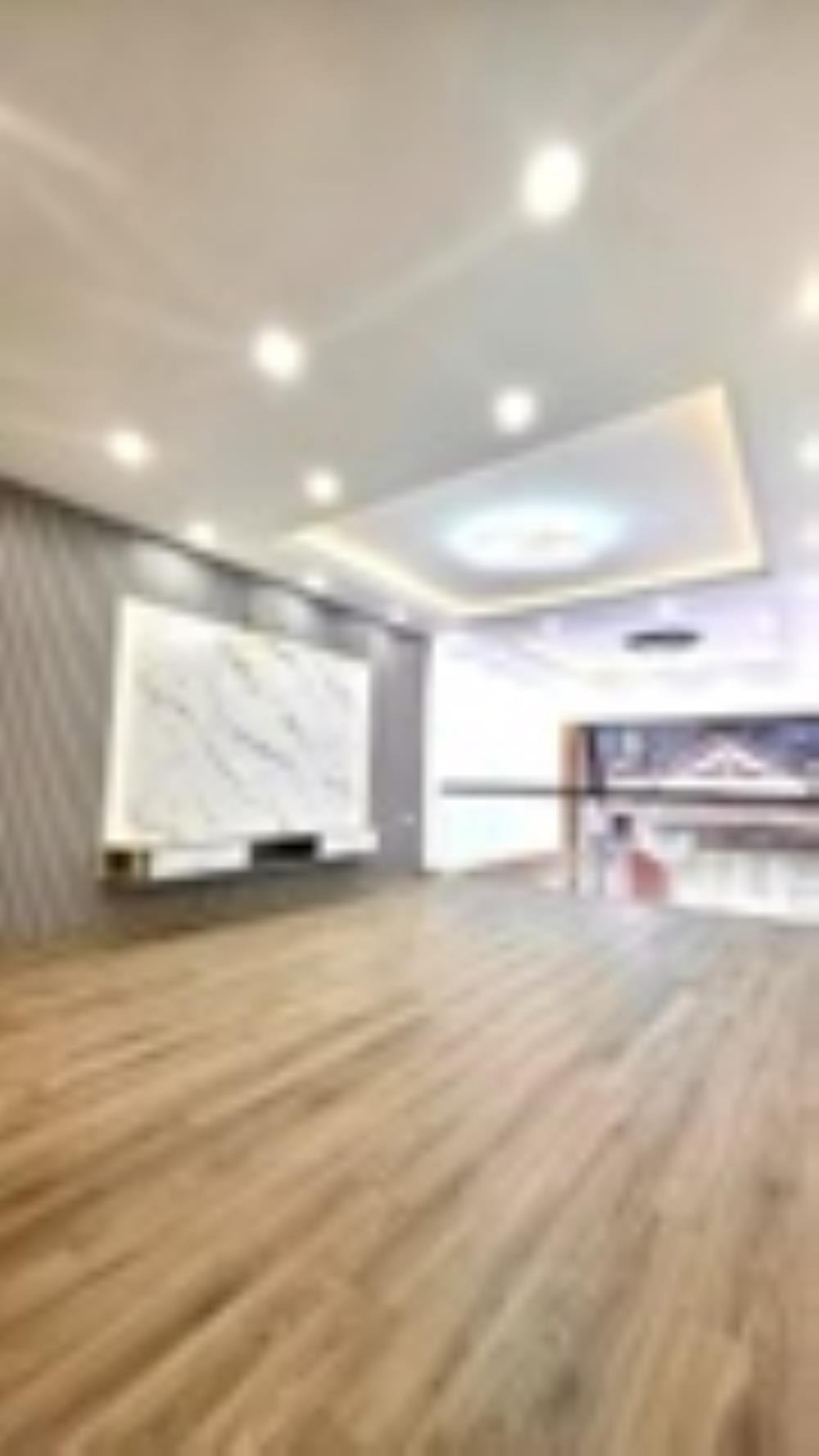 Nhà Phố Vũ Văn Cẩn 5 Tầng, Thang Máy, Ô Tô Vào, Giá Chỉ 10 Tỷ XX
