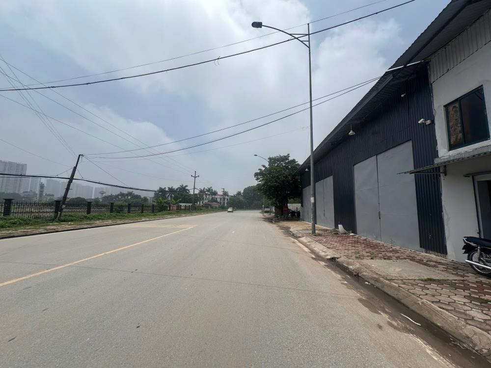 Cho thuê kho xưởng 1600m² mặt đường KĐT Nam An Khánh, Hoài Đức, Hà Nội | Giá Tốt