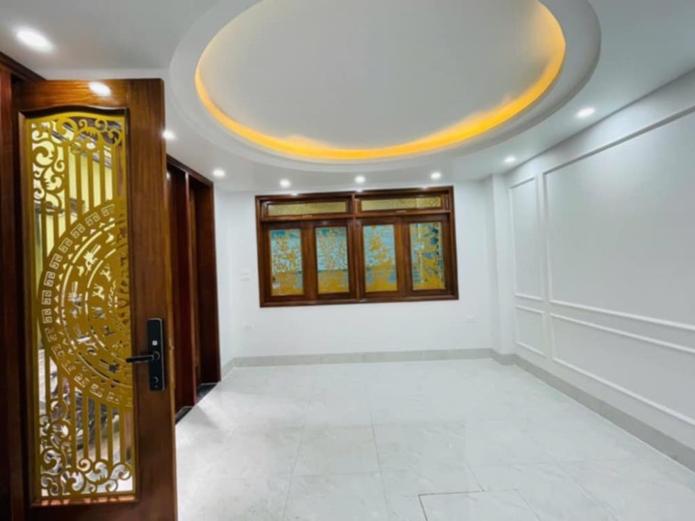 Bán nhà phố Đào Tấn, Ba Đình - 7 tầng, thang máy, mặt tiền rộng - Giá tốt