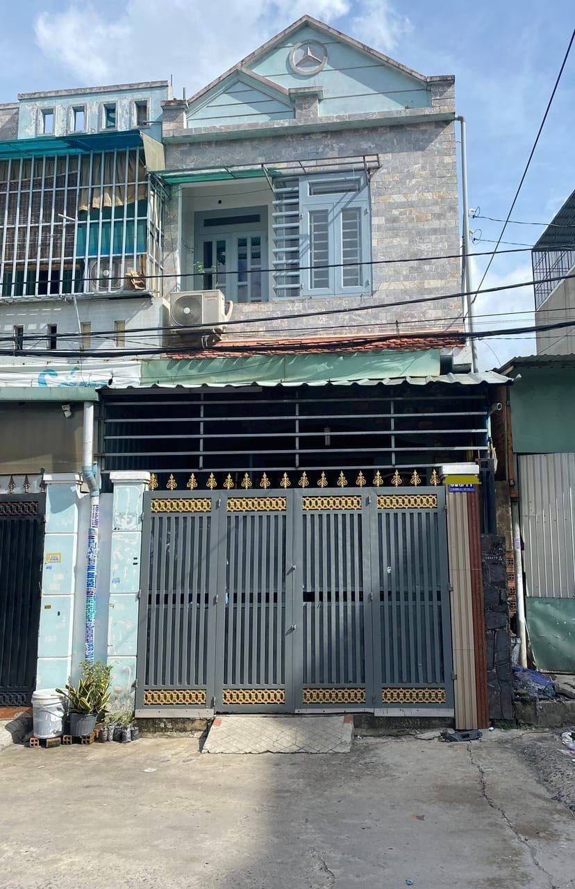 Bán nhà 1 lầu, 1 Lê Văn Khương, P.Hiệp Thành, Q.12 - Vị trí đẹp, tiện ích đầy đủ