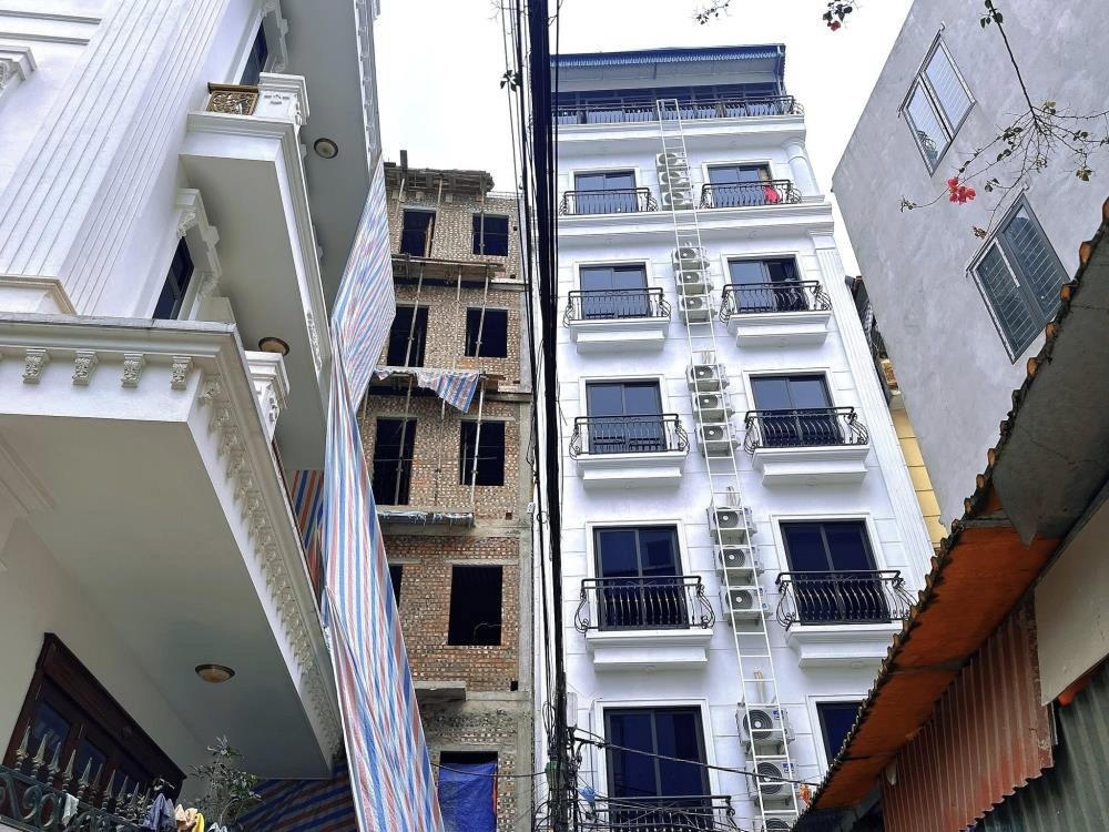 💰 Đầu tư Khép Kín - Dòng Tiền 90tr/tháng - 7 Tầng Thang Máy, 18 Phòng - Từ Liêm