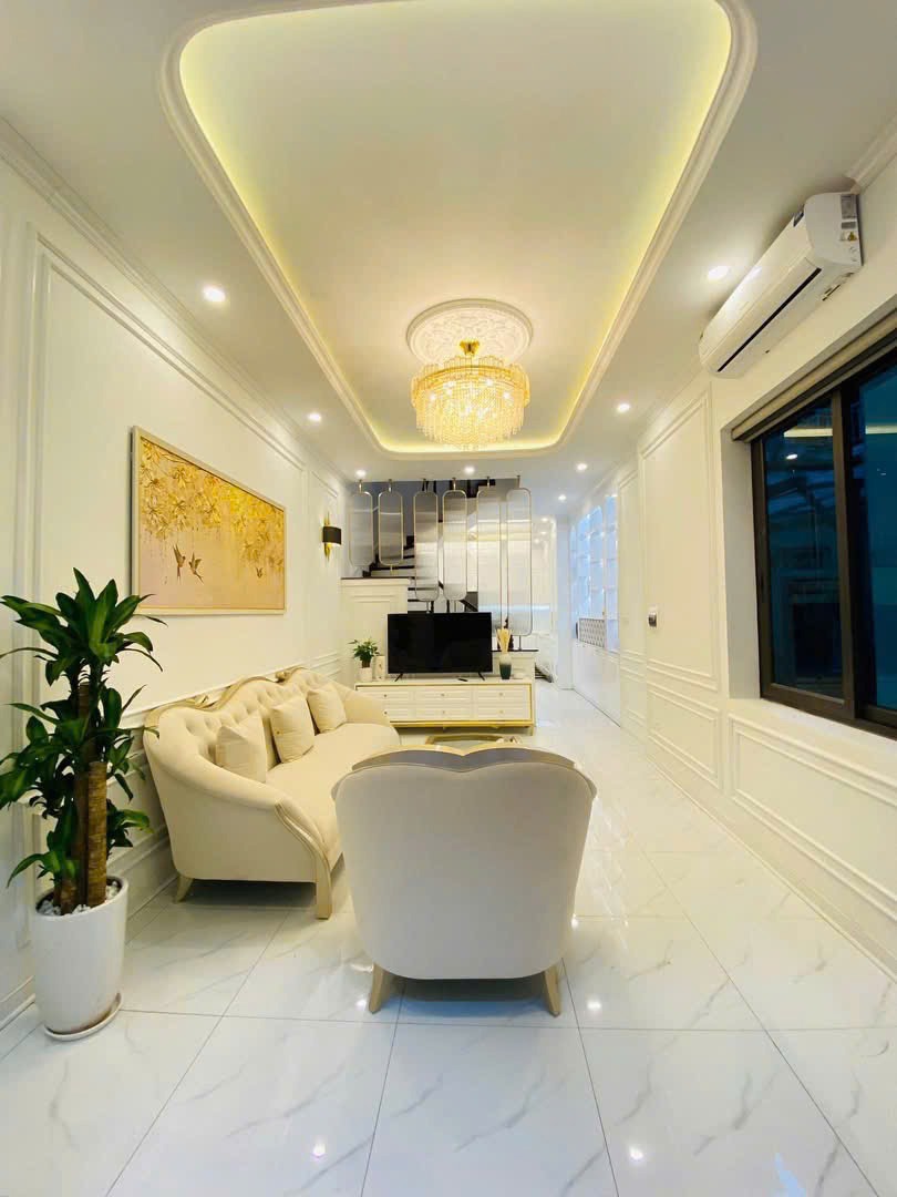 Láng Trung 53m² - 4 Tầng - Mặt Tiền 4.1m - Lô Góc Trung Tâm Đống Đa - 14.2 Tỷ