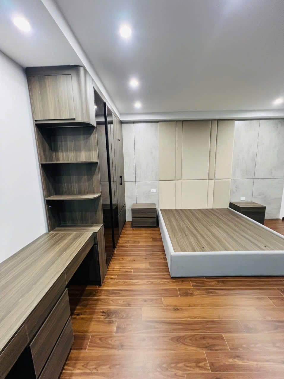 Bán nhà Khương Đình, Thanh Xuân 40m2, 7 tầng, Full Nội Thất, Kinh Doanh