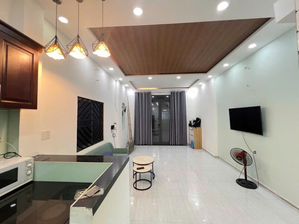 Bán Nhà Phố Đường Âu Dương Lân, Quận 8 - 6.4 Tỷ