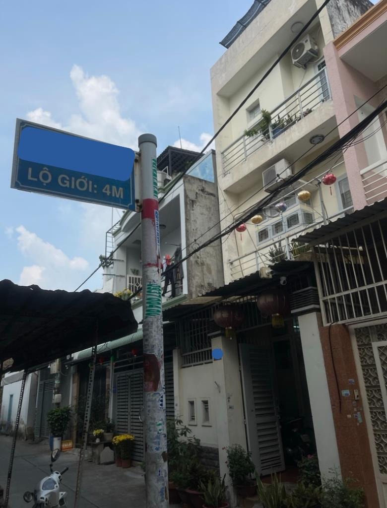 Nhà Đẹp Tân Phú: 57m2, 3PN, Hẻm Xe Hơi, Giá 6.1 Tỷ