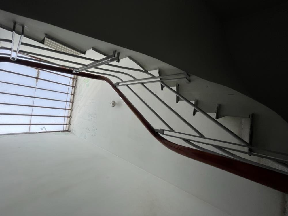 Nhà Đẹp Tân Phú: 57m2, 3PN, Hẻm Xe Hơi, Giá 6.1 Tỷ