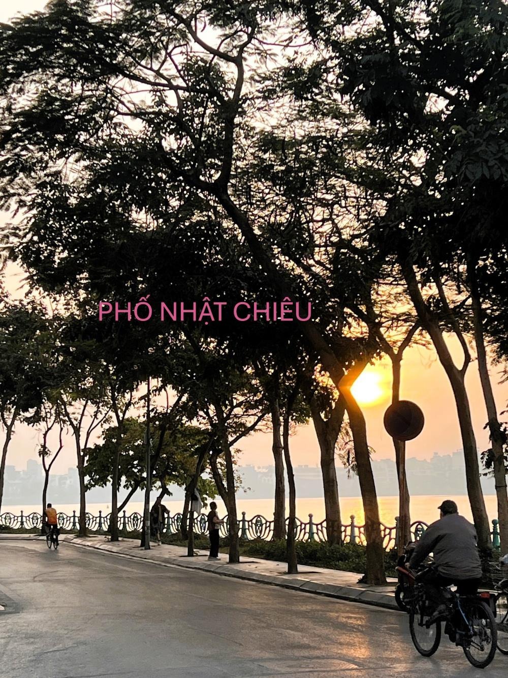 Nhà 6 Tầng, 9.6 Tỷ - Vị Trí Đắc Địa Lạc Long Quân, Tây Hồ