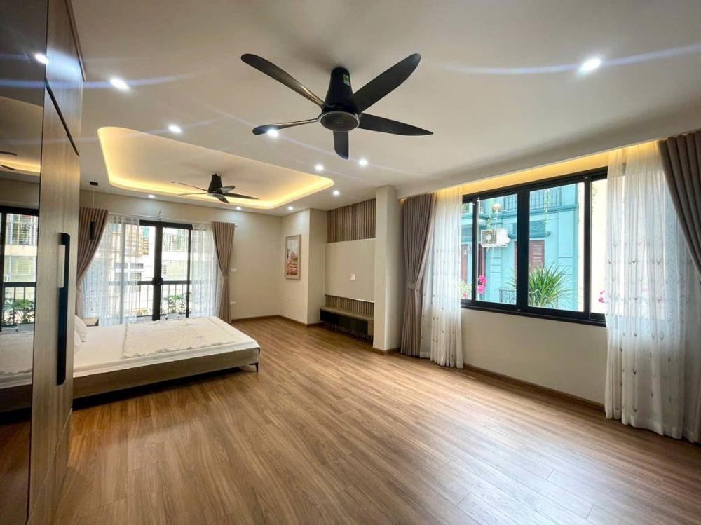 Nhà phố 6 tầng, thang máy, 65m2, ô tô vào nhà - Phương Liệt, Thanh Xuân