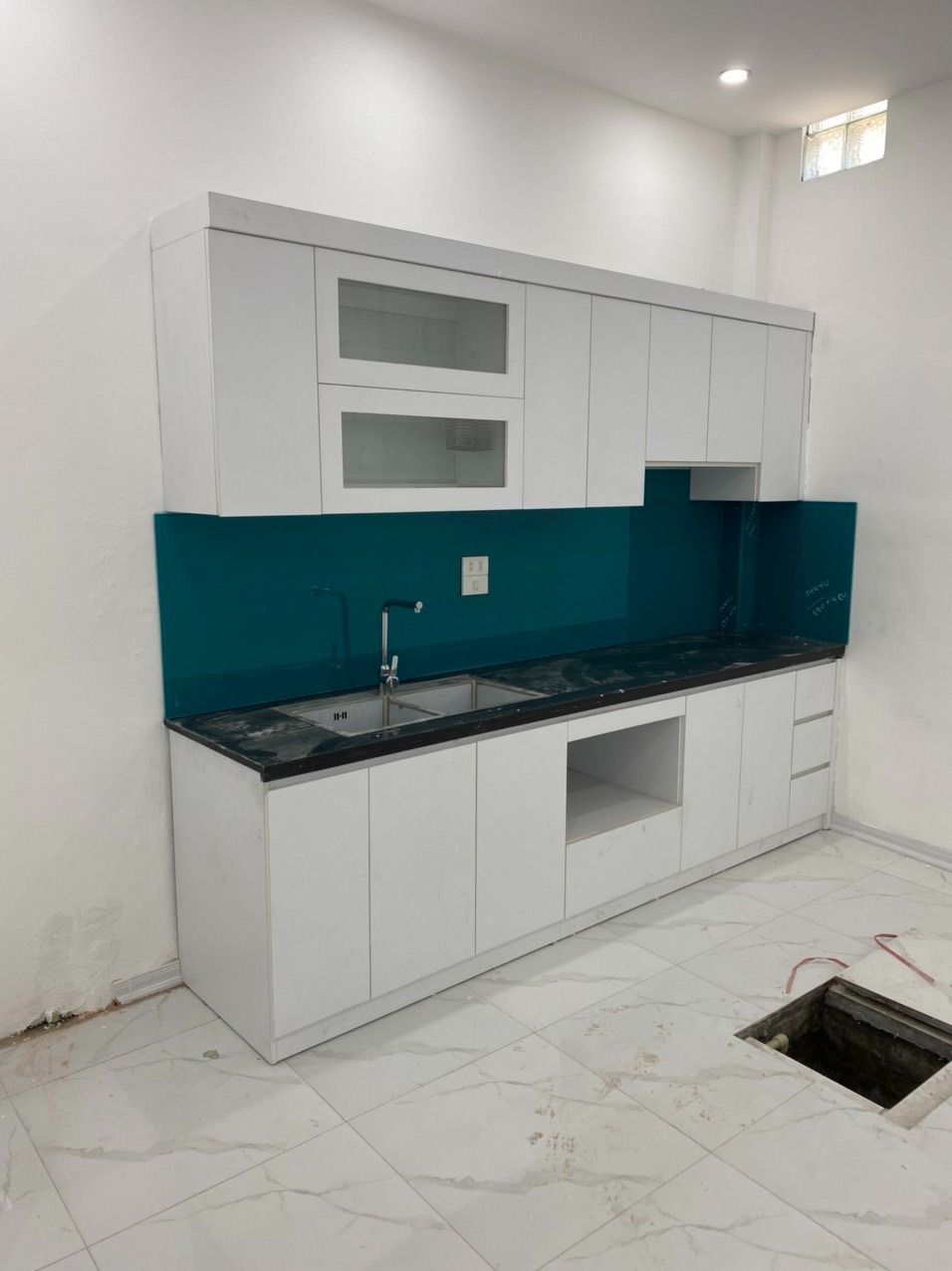 Bán Nhà Đẹp, Hiện Đại 4 Tầng, Gần Bể Bơi La Khê, Giá 7.8 Tỷ