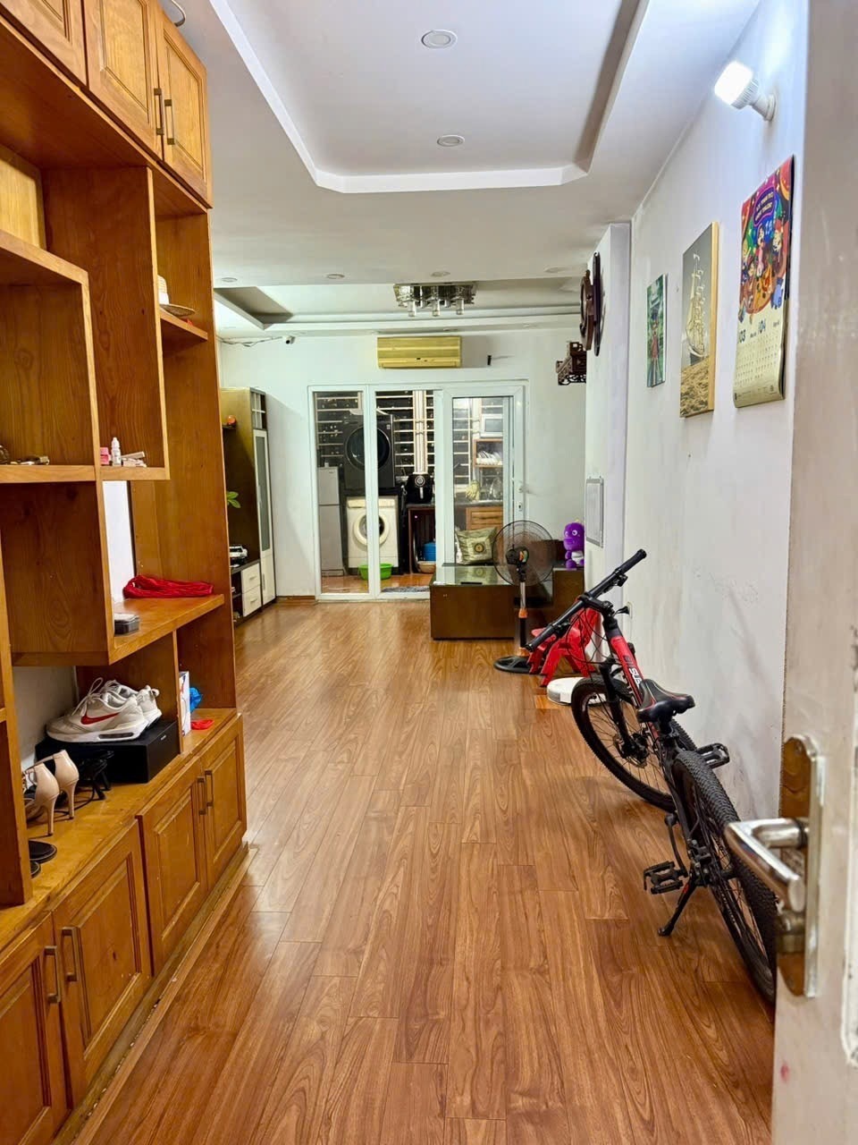 Bán Căn Hộ Chung Cư Khu Đô Thị Trung Hòa Nhân Chính - Vị Trí Đẹp, Giá Tốt