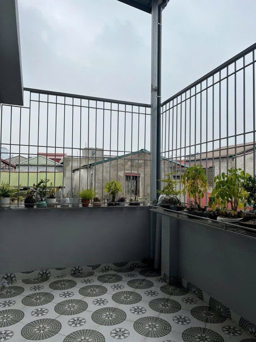 Siêu phẩm Ba Đình - 42m2, 5 Tầng, Mặt Tiền Rộng 9m, Giá 9.5 tỷ