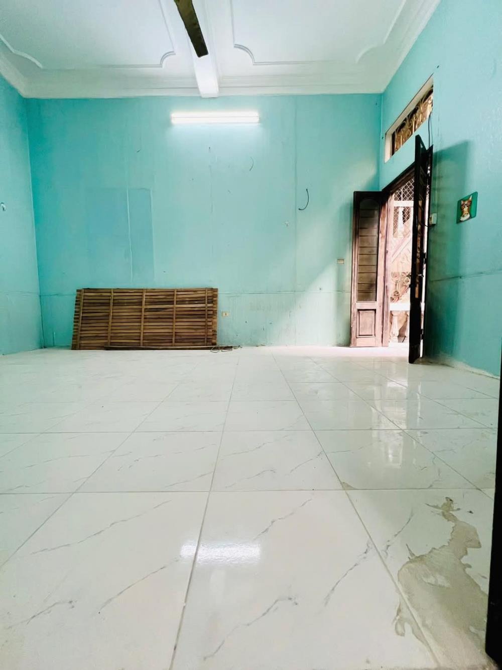 Bán nhà phố Tây Sơn 38m2, 4 Tầng, Giá Chỉ 5 Tỷ - Vị Trí Đẹp, Gần Phố