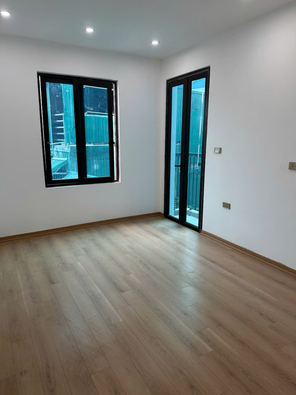 Bán Nhà Ngọc Hồi, Thanh Trì - 5 Tỷ, Full Công Năng, Ô Tô Đỗ Cận Nhà
