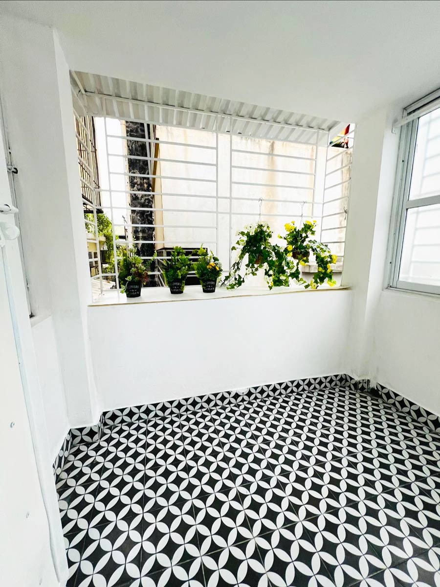 Nhỉnh 4 tỷ có nhà nhỏ xinh Cát Linh | Lô góc, ngõ nông, 3 bước ra phố cổ