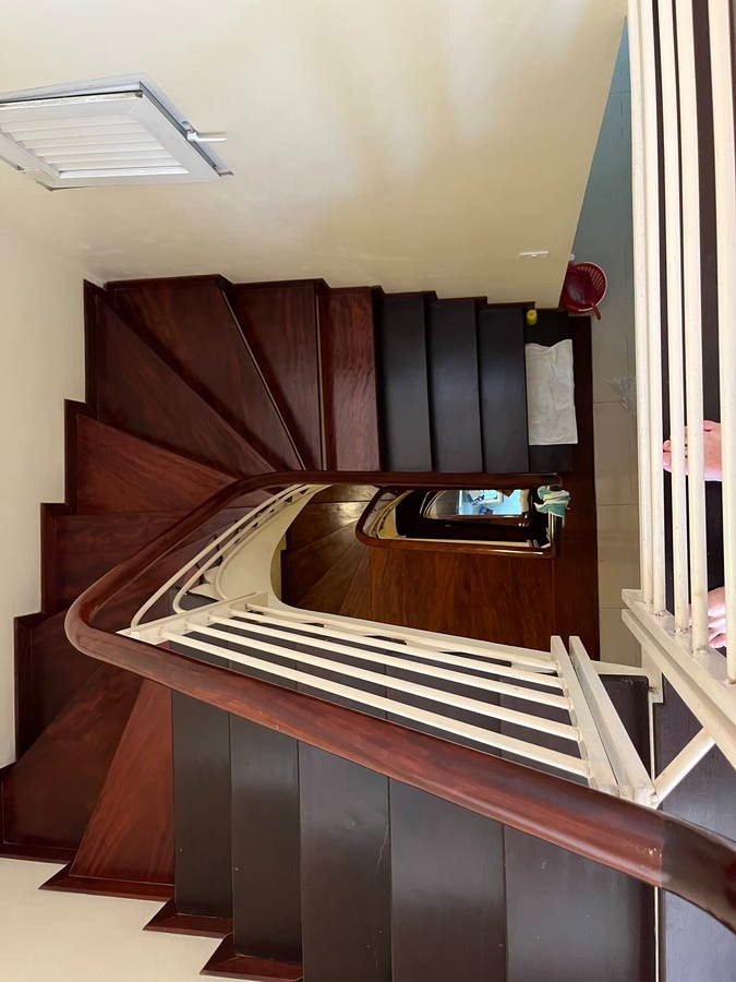 Bán nhà phố Thái Hà, Đống Đa - 50m2, 5 tầng, Ô tô vào nhà - 14.3 tỷ