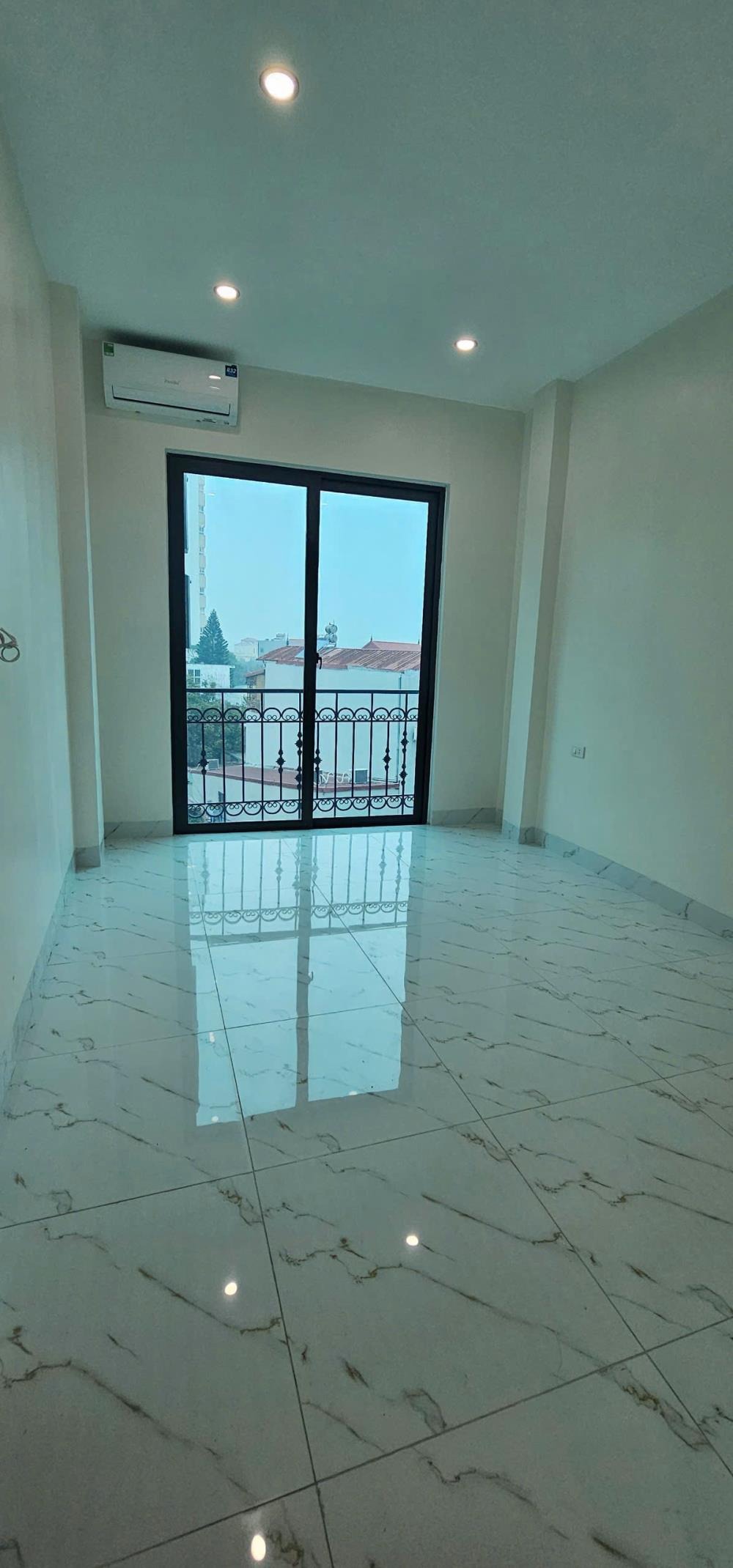 Nhà Dòng Tiền Hà Đông: Đầu Tư/Ở/Cho Thuê - 5.95 Tỷ, 7 Phòng, Ngõ 3 Gác